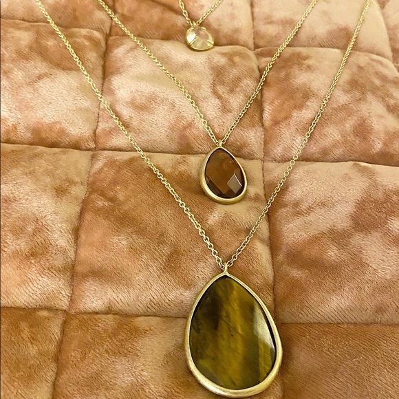 ‼️SOLD‼️3 in 1 Layered Necklace 🔮 - Picture 2 of 5